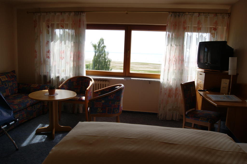 Hotel-Restaurant Schwedi Langenargen Zimmer foto