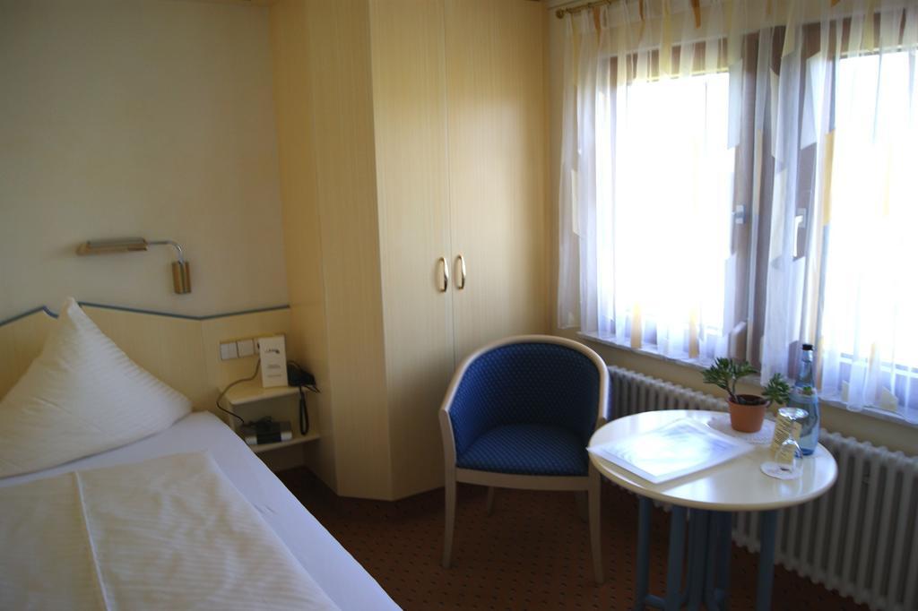 Hotel-Restaurant Schwedi Langenargen Zimmer foto